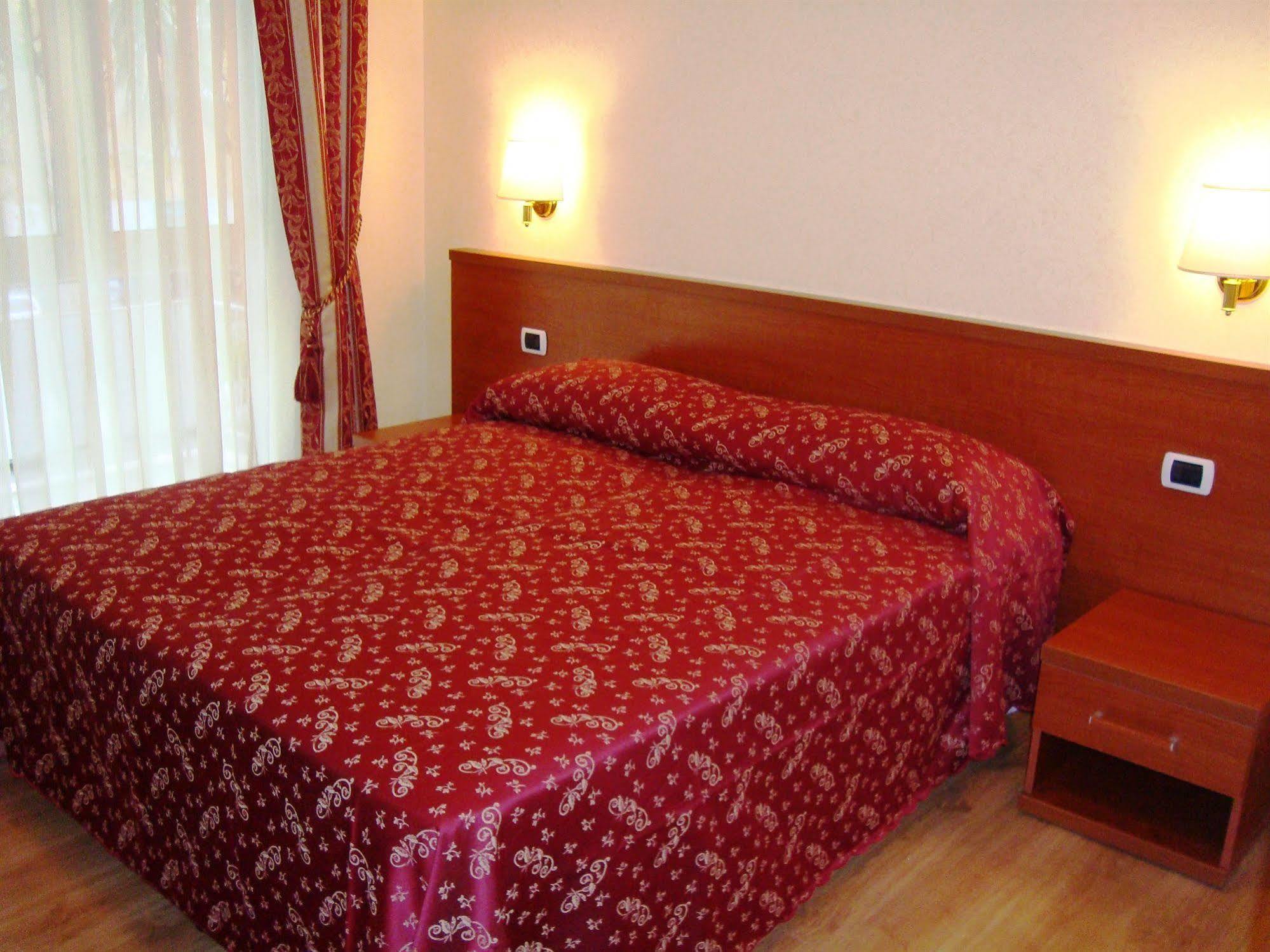 Hotel Residenza Fermi Roma Exterior foto
